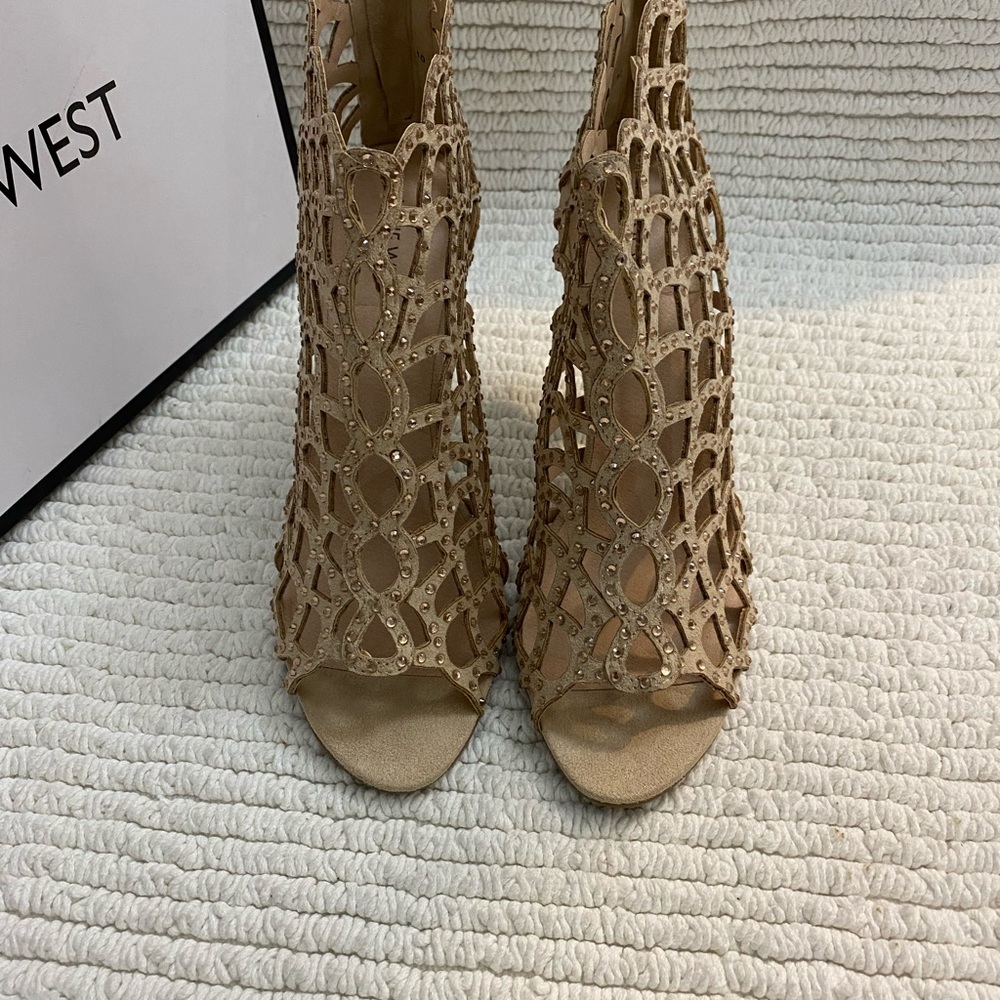 Nine West Sandals Heels Suede color Cinnamon Size 10 Women’s - Picture 2 of 6